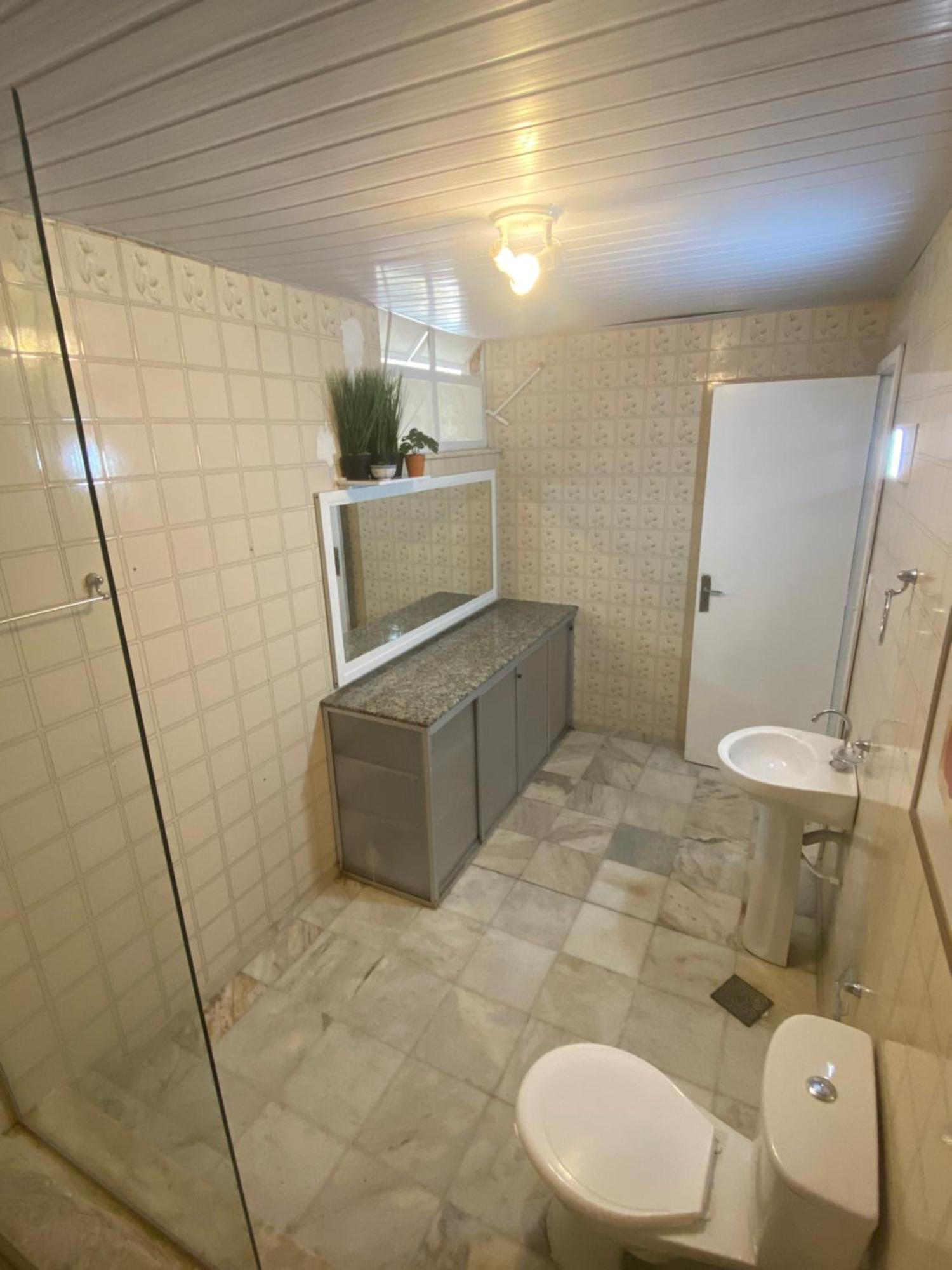 Com Varanda Privada 3 Casa de hóspedes